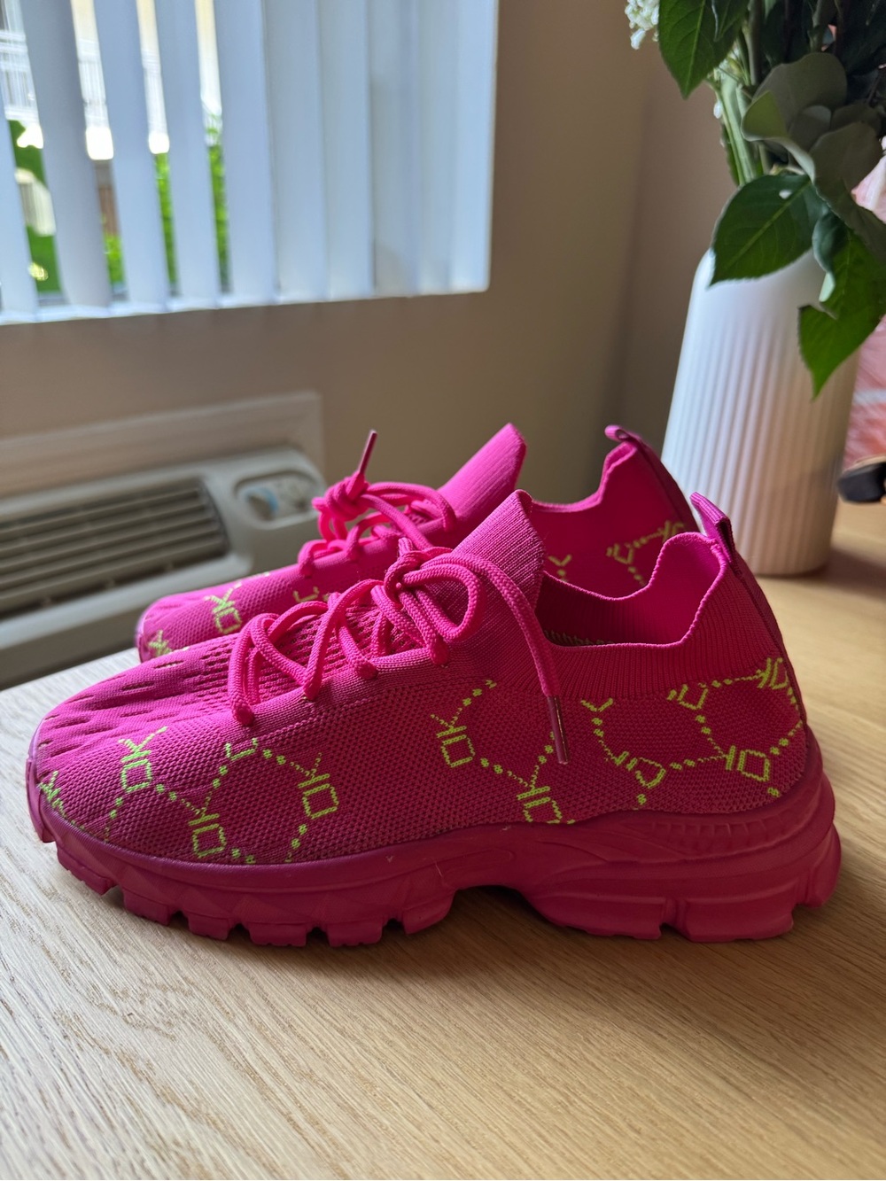 Hot Pink Chunky Knit Sneakers Neon Green Detail Y2K Style - Picture 3 of 6